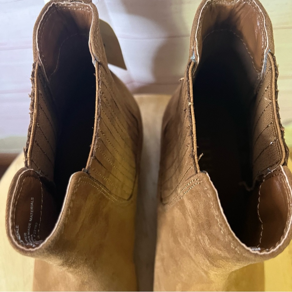 a.n.a. (A New Approach) NWT Brown Cognac Ankle Boots Size 8 - Picture 4 of 9